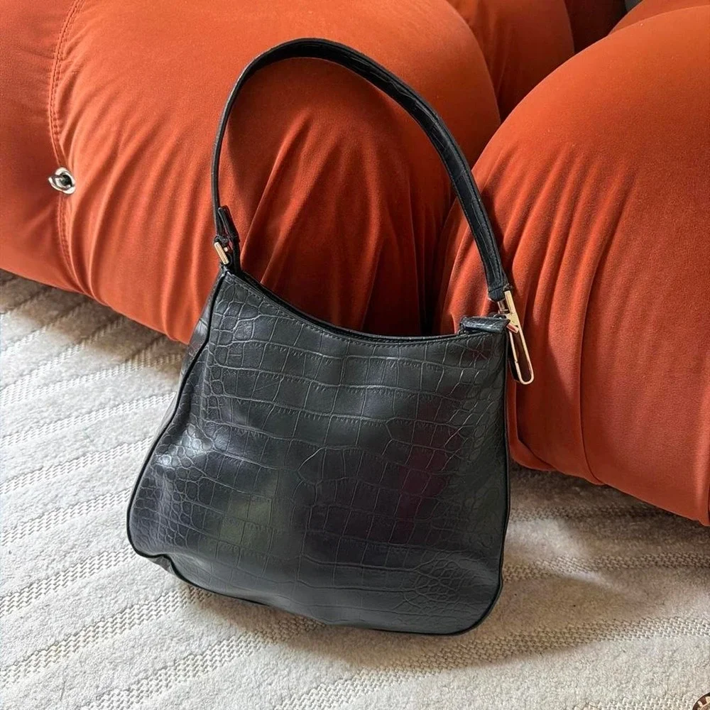 Nine West Black crocodile-embossed shoulder bag punk Streetwear grunge